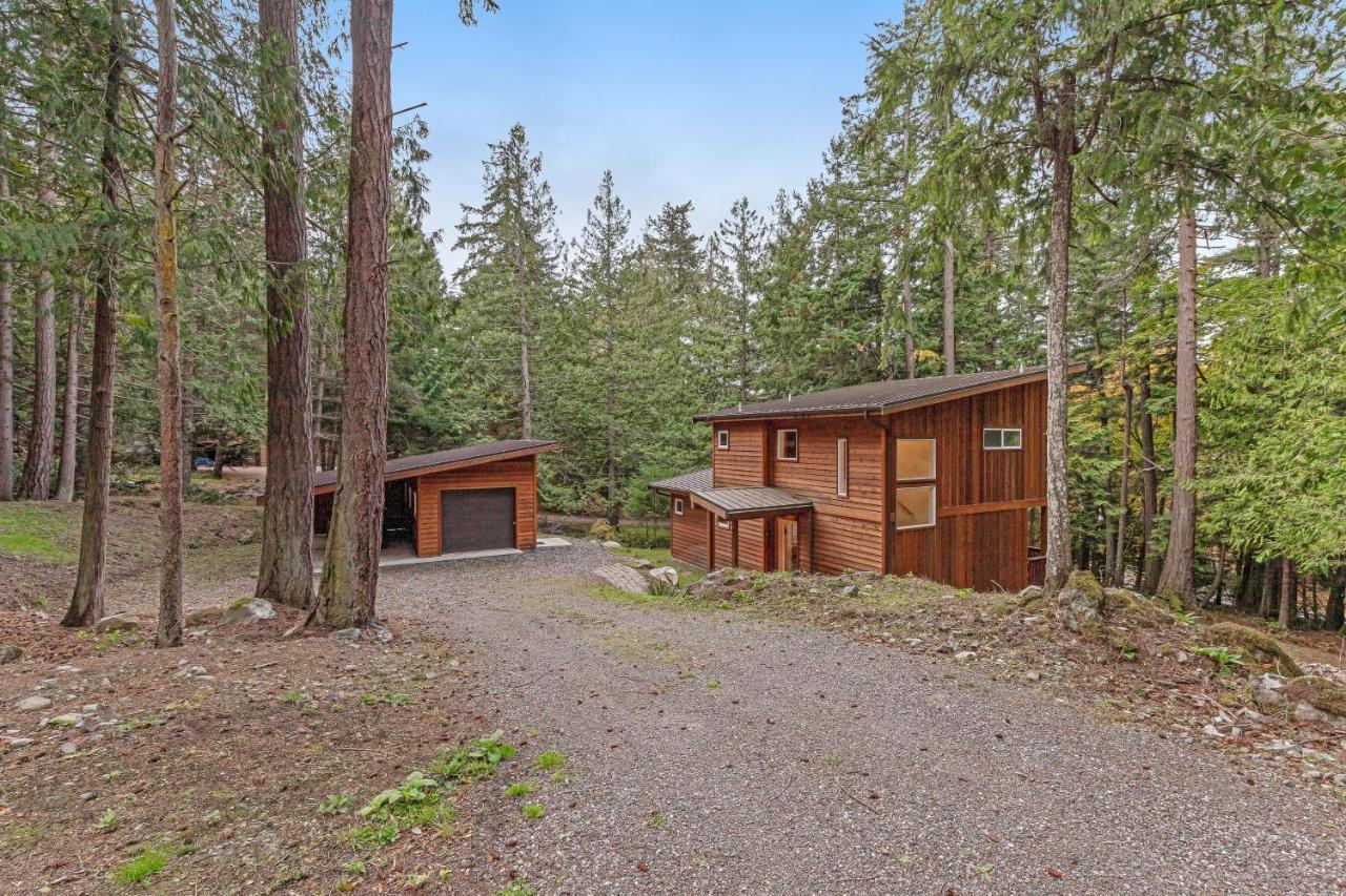 Mckinnis Hill Cabin Eastsound Exterior photo
